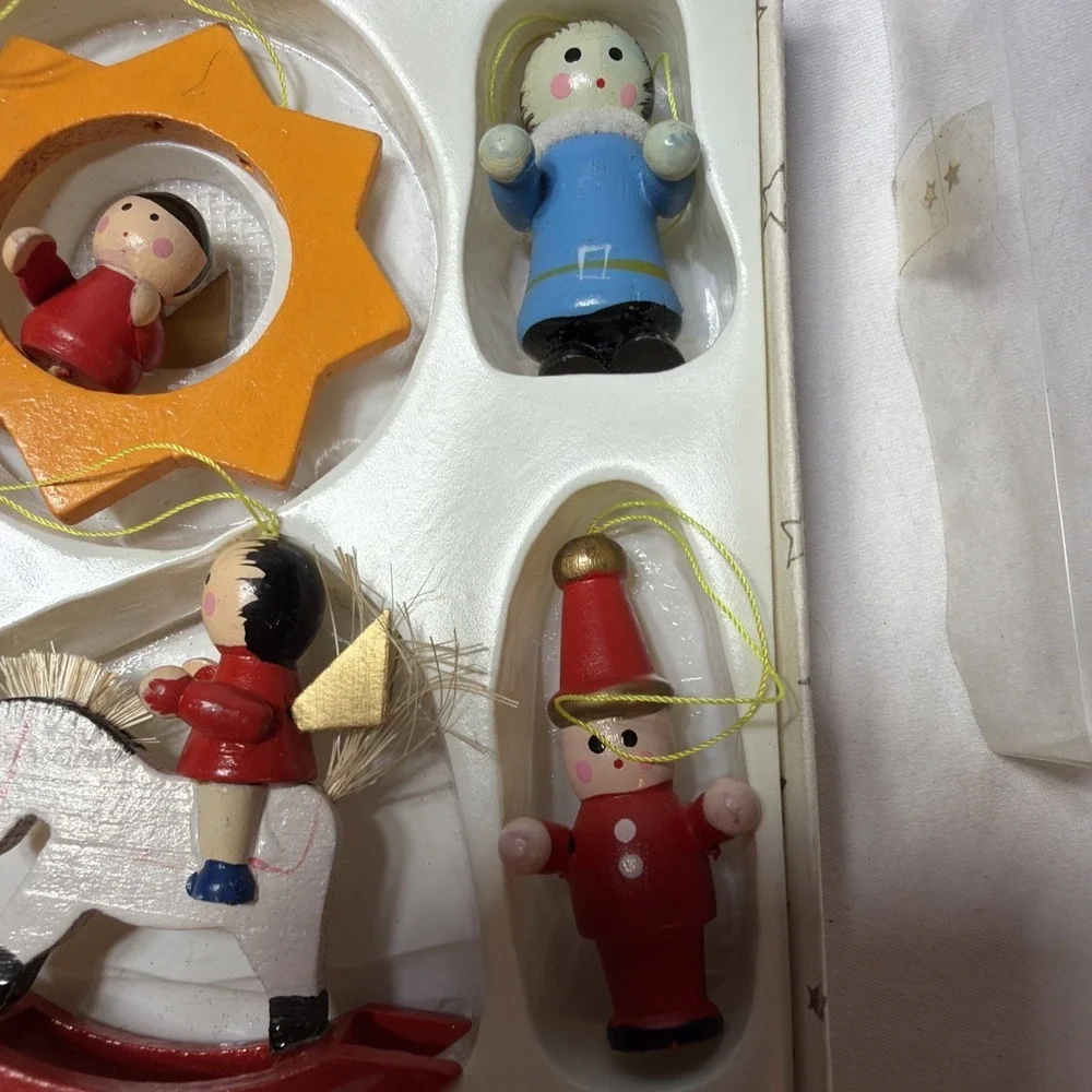 VINTAGE Lot of 7 Mini Painted Wooden Christmas Tree Ornaments SNOWMAN ANGEL